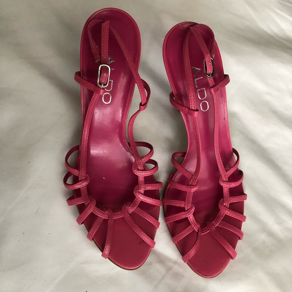 Aldo pink leather strap heels - size 7